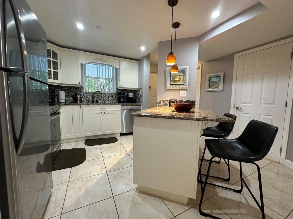 17801 N Bay Road - Photo 8