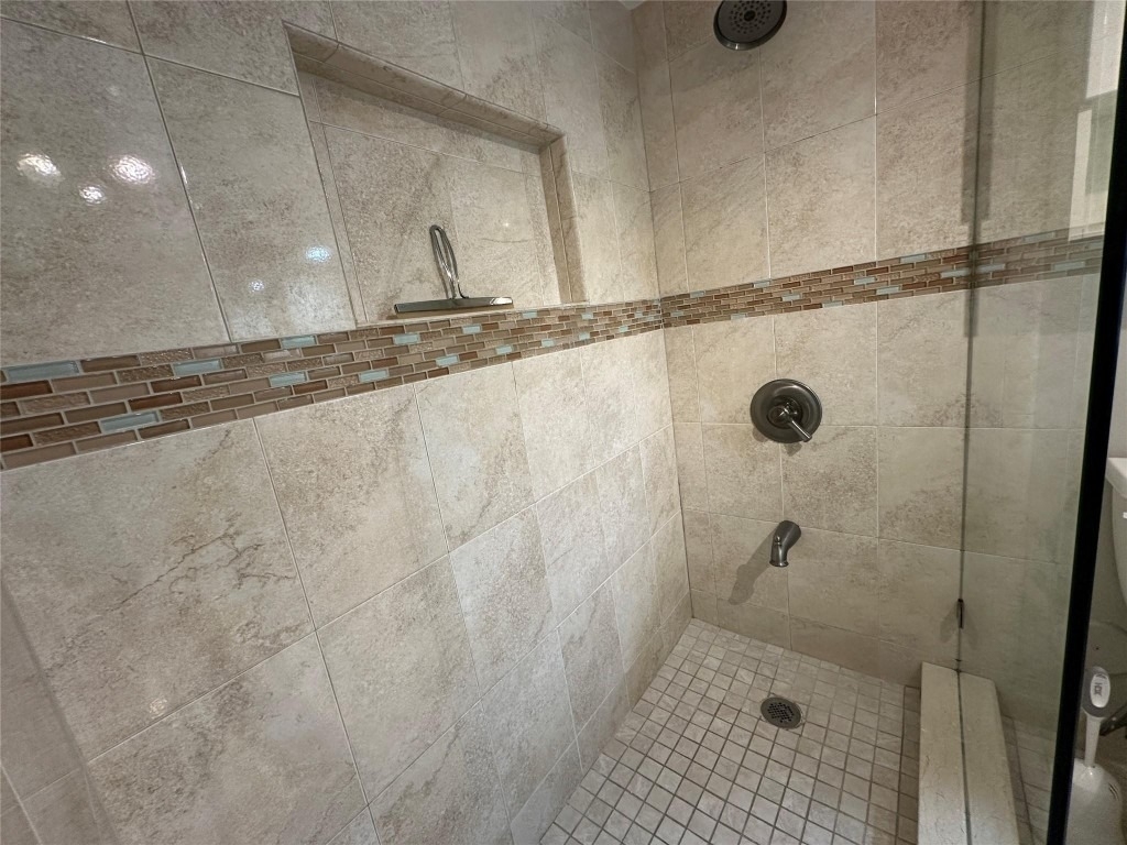 17801 N Bay Road - Photo 24