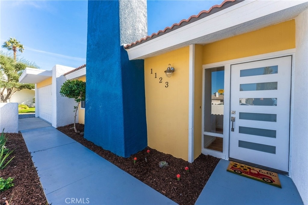 1123 E El Cid - Photo 1