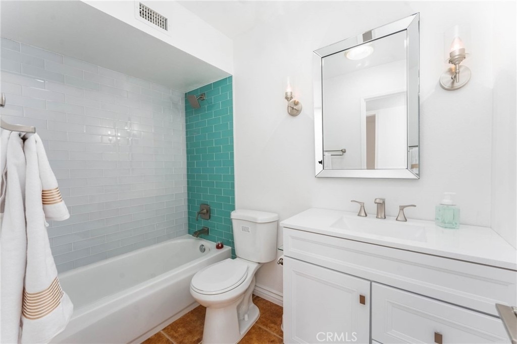 1123 E El Cid - Photo 20