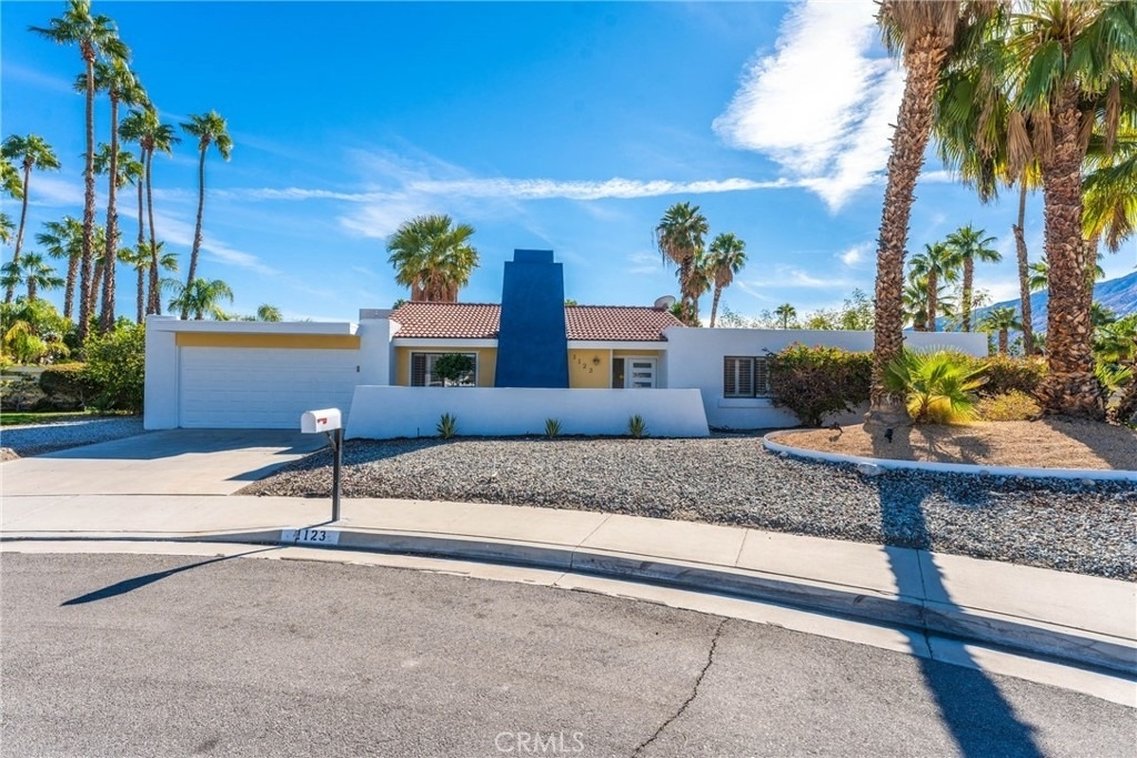 1123 E El Cid - Photo 0
