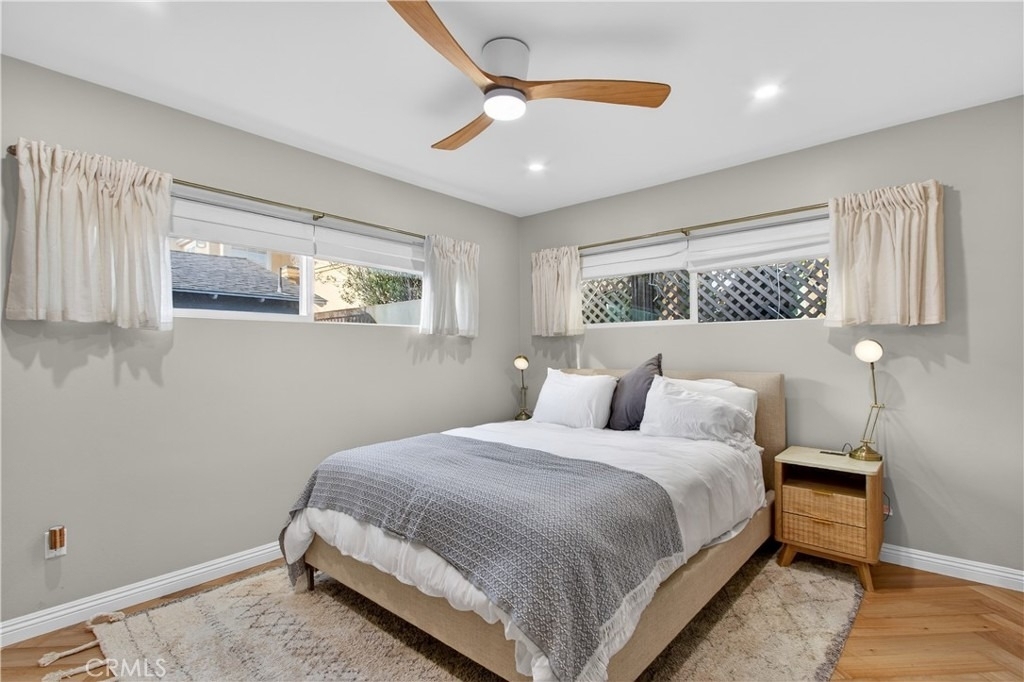 225 Iris Avenue - Photo 21