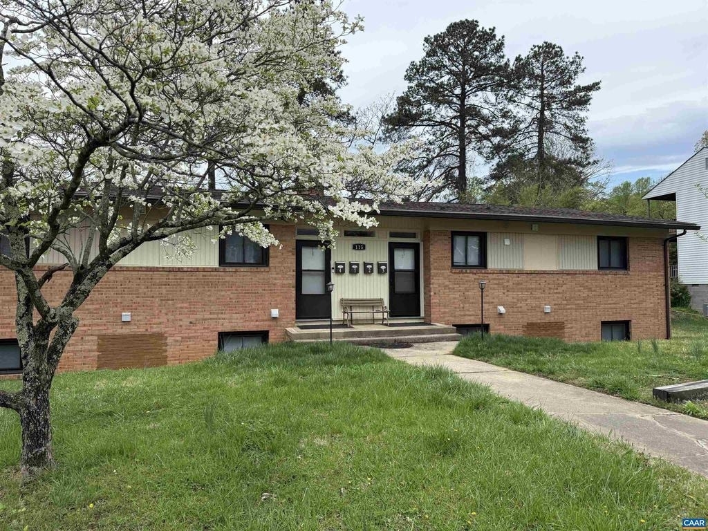 115 Apple Tree Rd - Photo 0