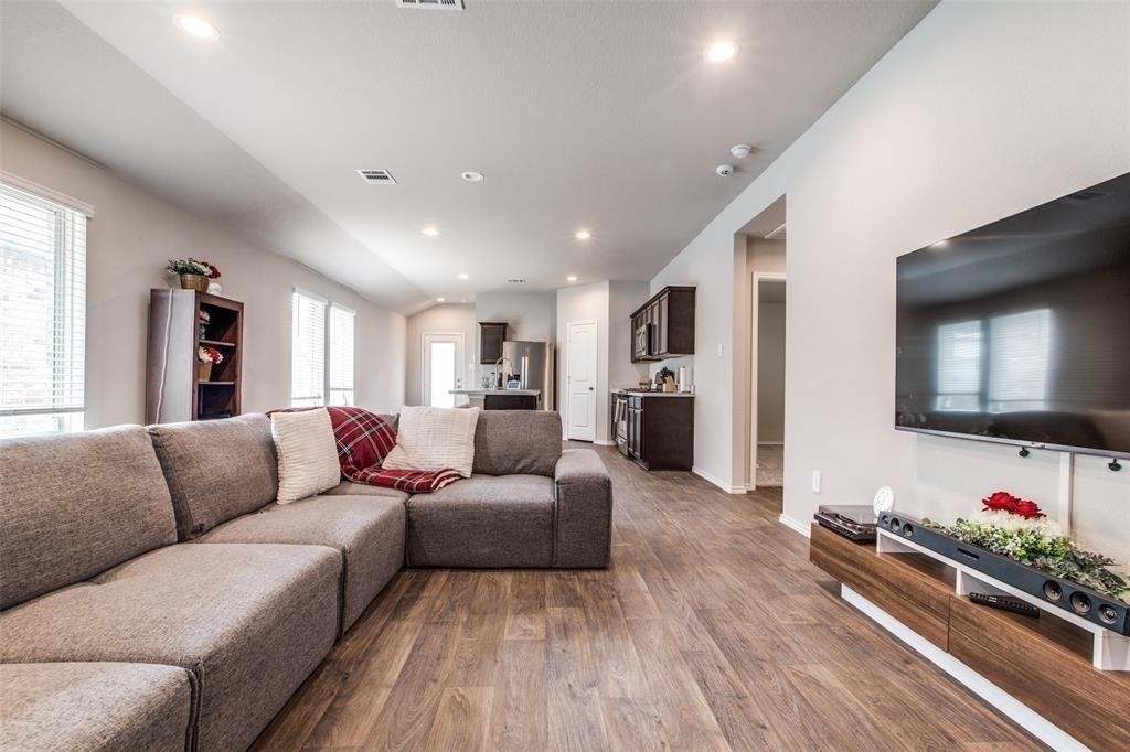 13944 Great Pines Court - Photo 3