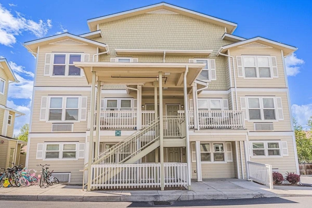 2201 Sw Canal Blvd - Photo 3
