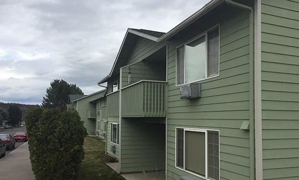 242 Sw 3rd St - Photo 2
