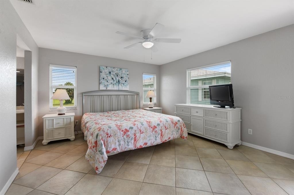 449 Royal Poinciana - Photo 7