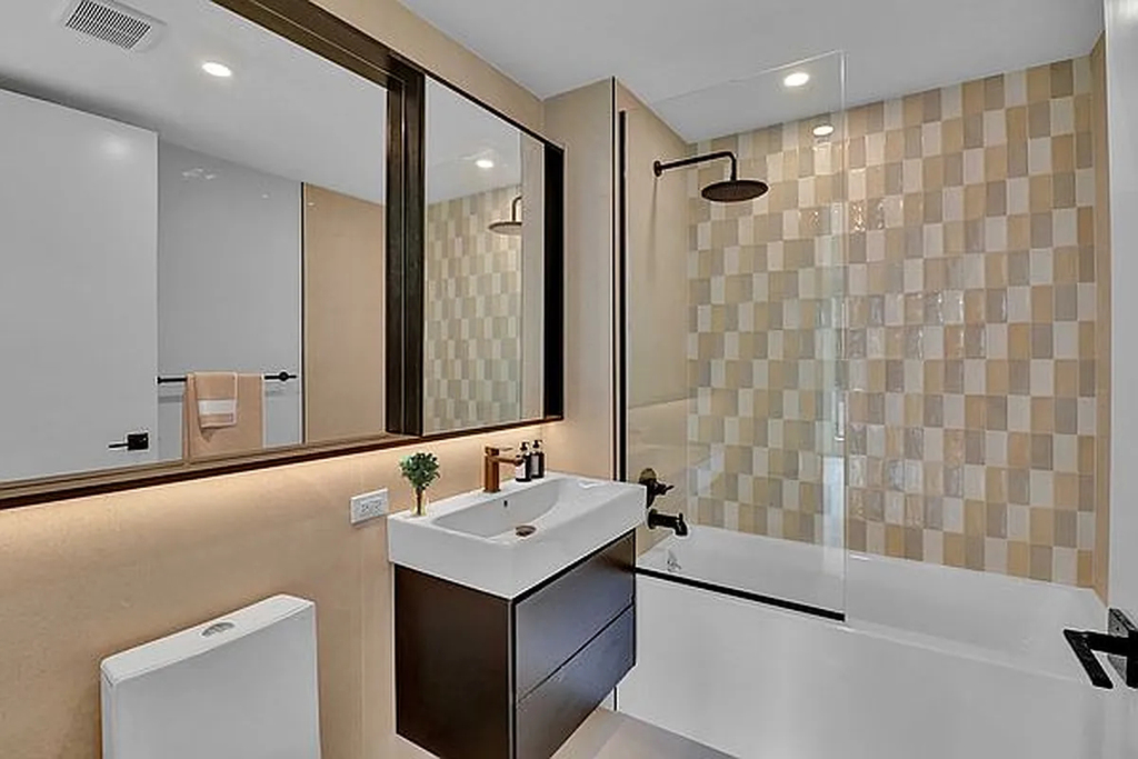 130 Hope Street - Photo 4
