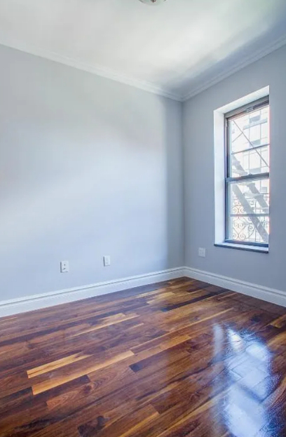East 6th Street - Photo 2