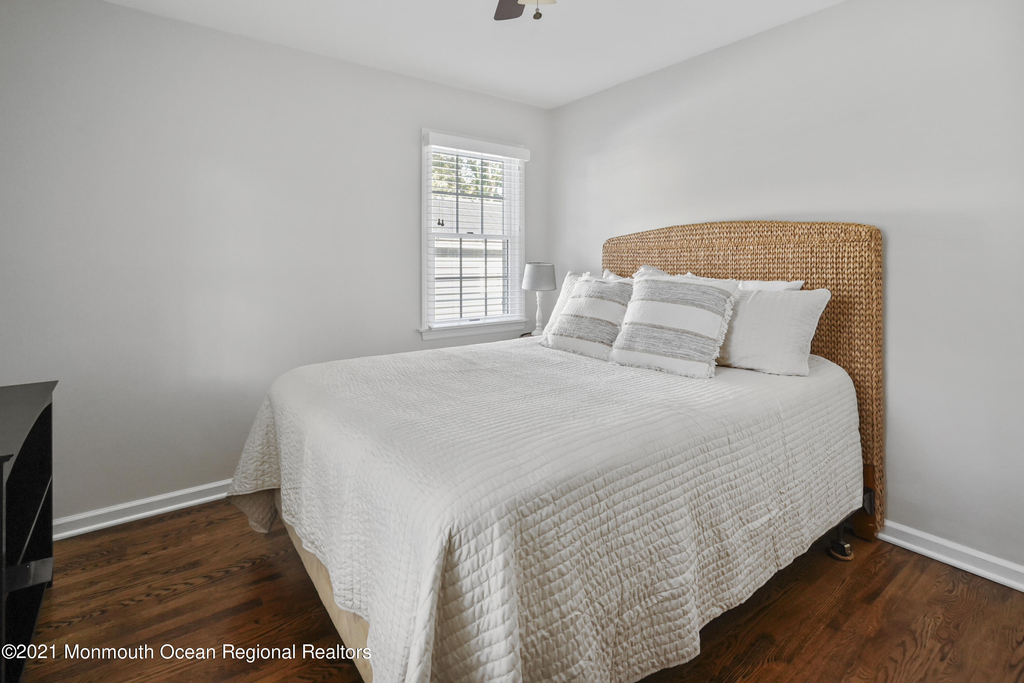 344 Euclid Avenue - Photo 13