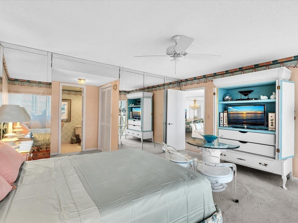 1537 E Hillsboro Boulevard - Photo 31