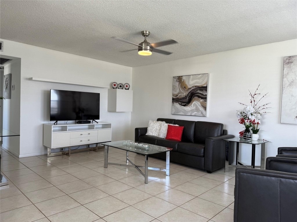144 Farnham F - Photo 1