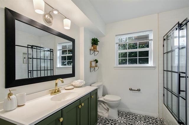 2404 Crestview Circle - Photo 18