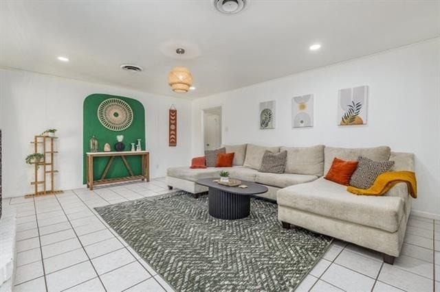 2404 Crestview Circle - Photo 9