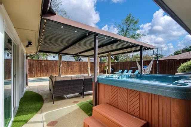 2404 Crestview Circle - Photo 31