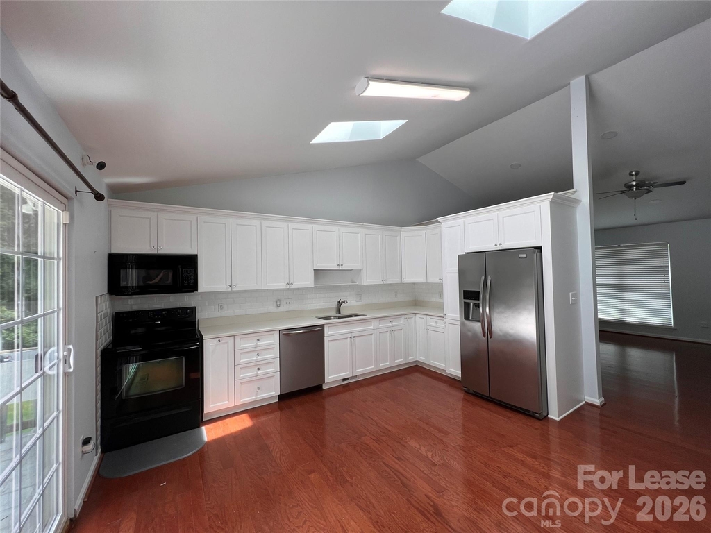 5312 Rea Road - Photo 9
