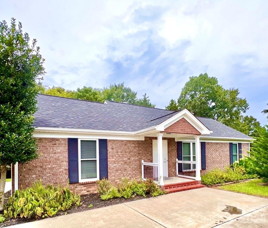 5312 Rea Road - Photo 1