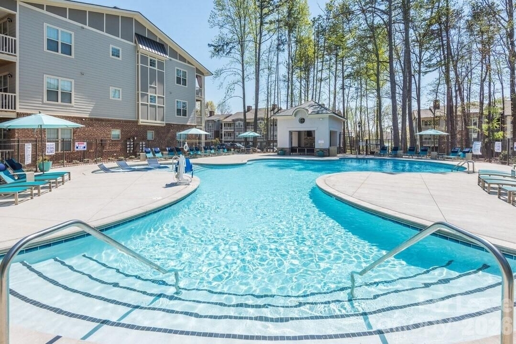 1021 Glenn Valley Lane - Photo 2