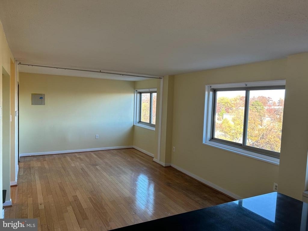 7333 New Hampshire Avenue - Photo 12