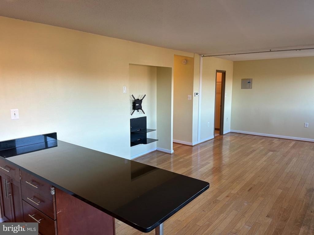 7333 New Hampshire Avenue - Photo 9