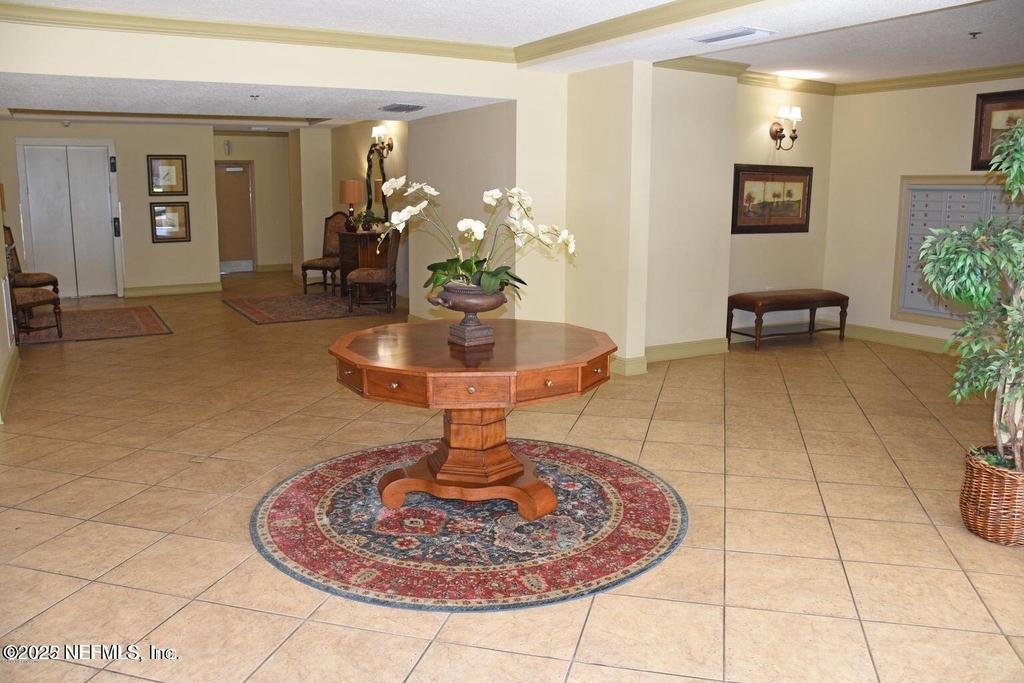 4300 South Beach Parkway - Photo 9