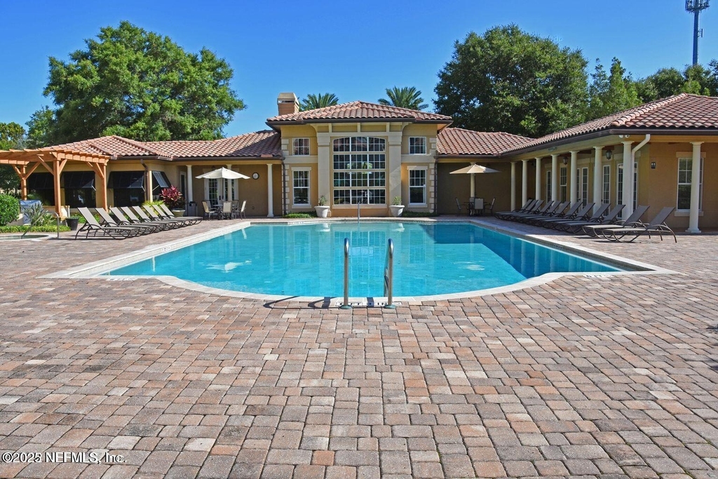 4300 South Beach Parkway - Photo 12