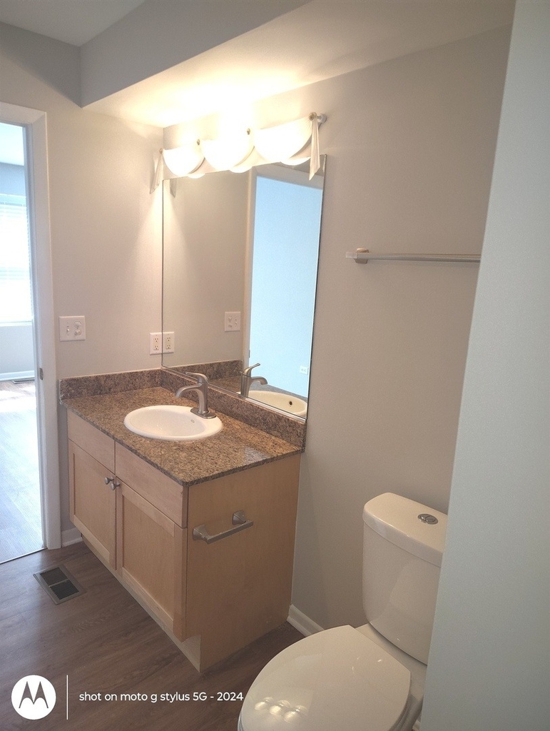 2367 E 70th Place - Photo 12