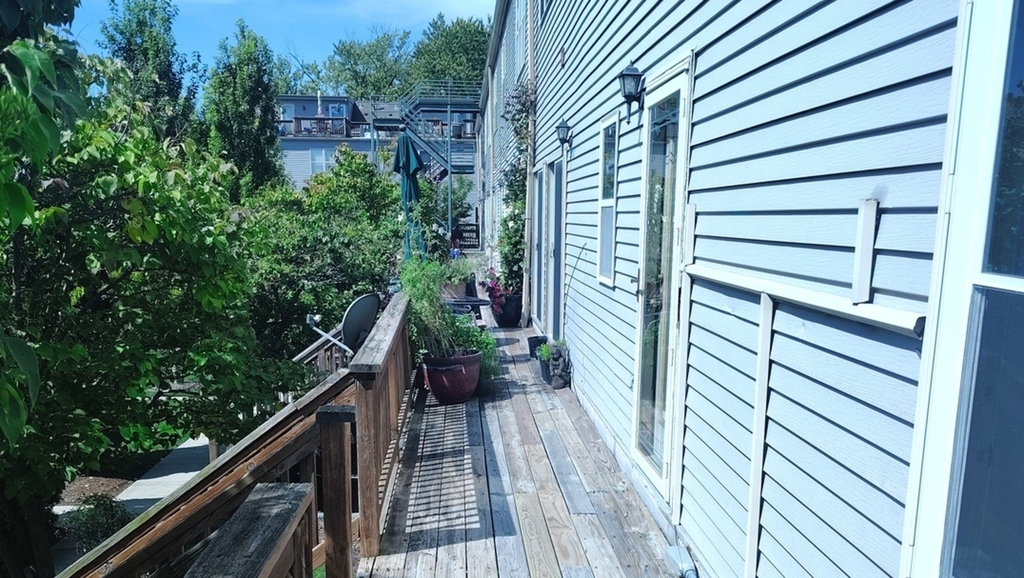 2367 E 70th Place - Photo 6