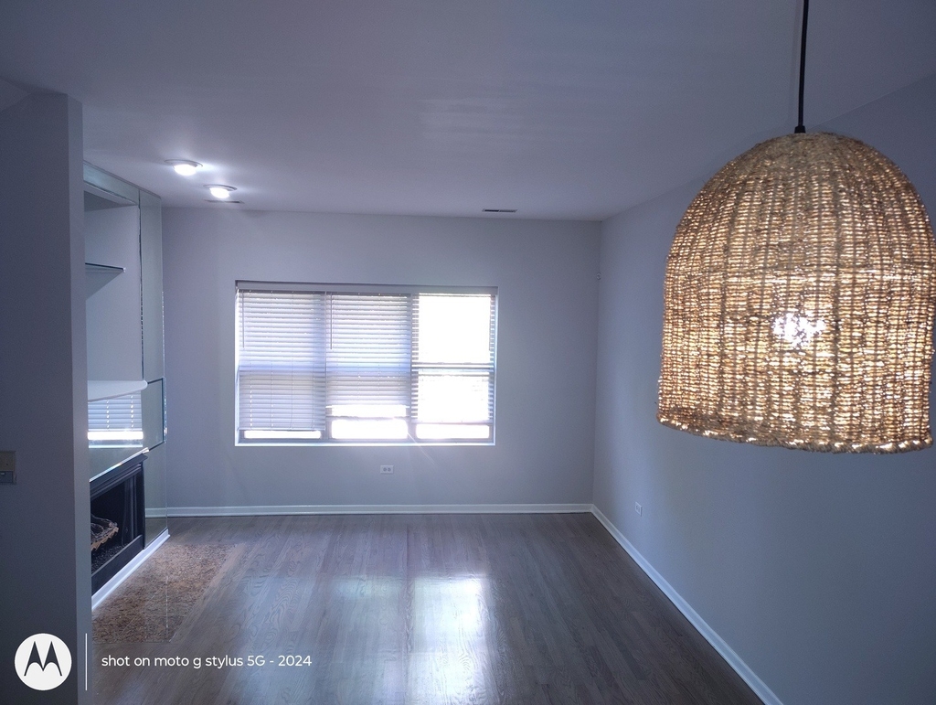 2367 E 70th Place - Photo 14