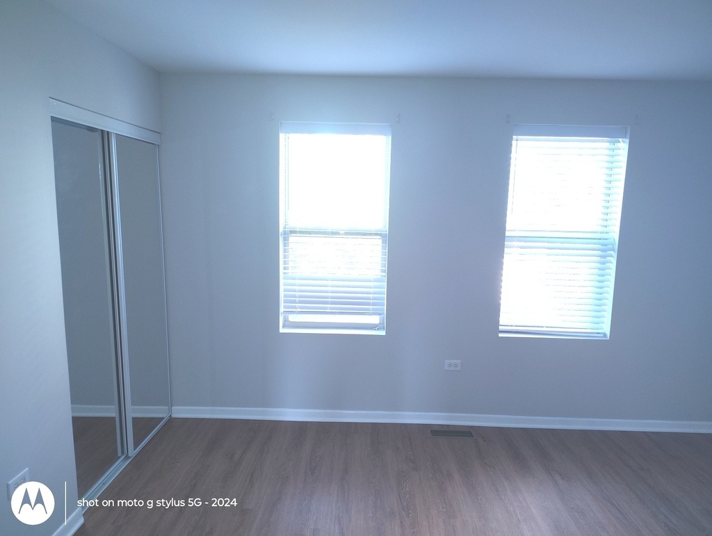 2367 E 70th Place - Photo 13