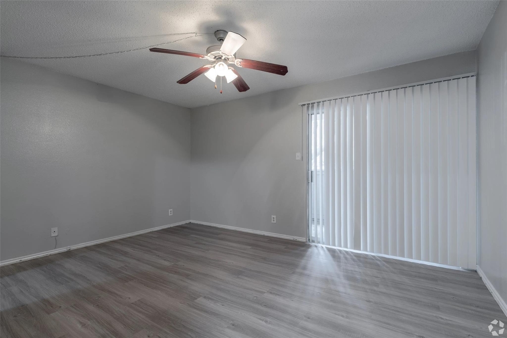 7610 Cameron Rd - Photo 10