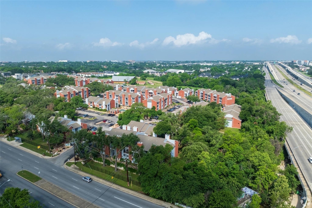 7610 Cameron Rd - Photo 41