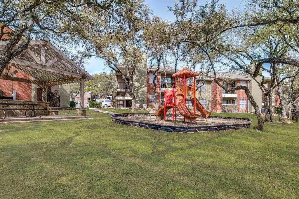 7610 Cameron Rd - Photo 33