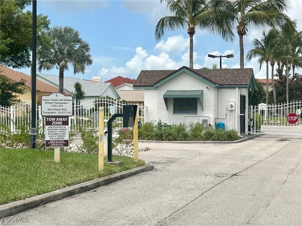 11110 Caravel Circle - Photo 12