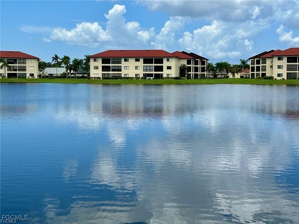 11110 Caravel Circle - Photo 0