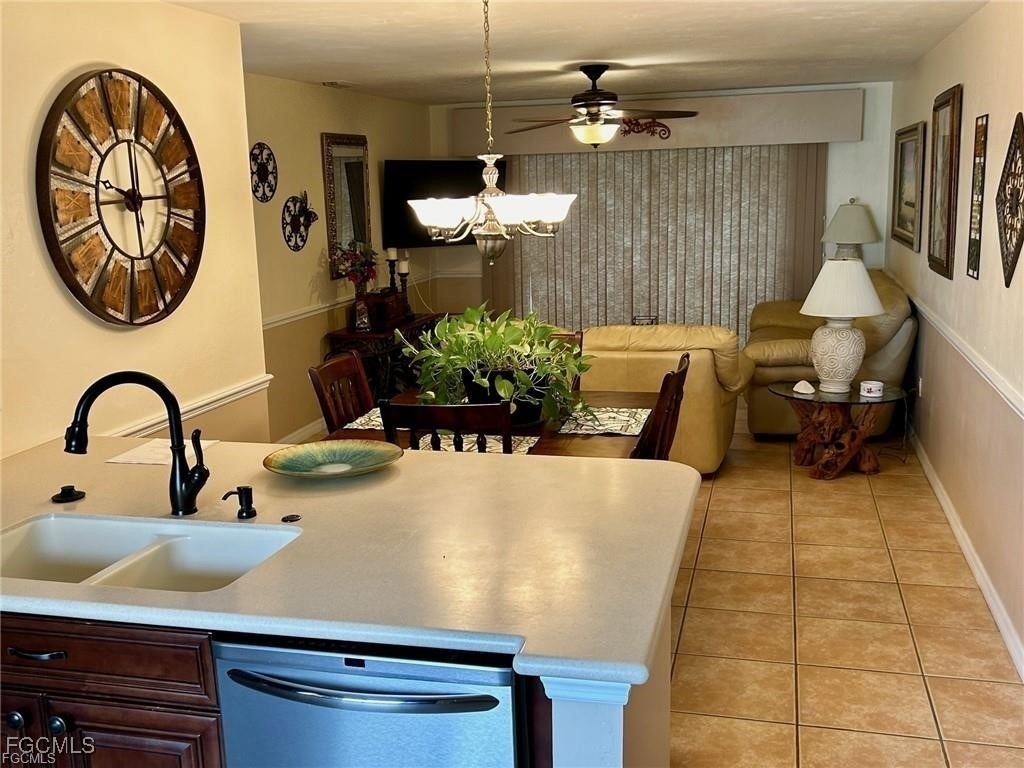 11110 Caravel Circle - Photo 4