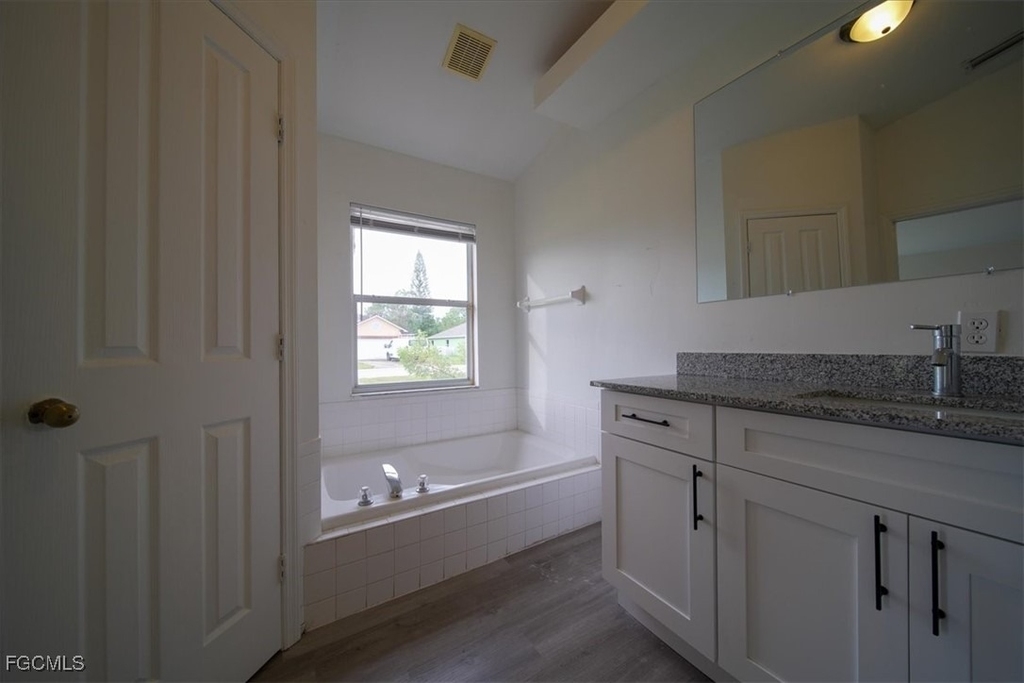 1502 Scholar Court - Photo 10