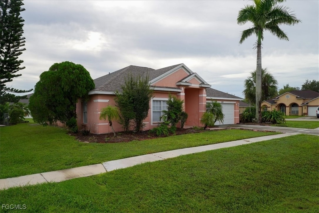1502 Scholar Court - Photo 0