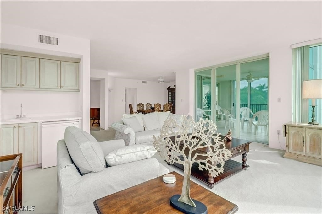 7515 Pelican Bay Boulevard - Photo 1