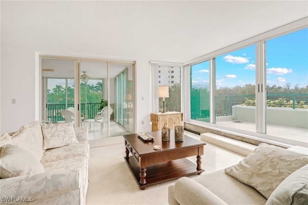 7515 Pelican Bay Boulevard - Photo 0