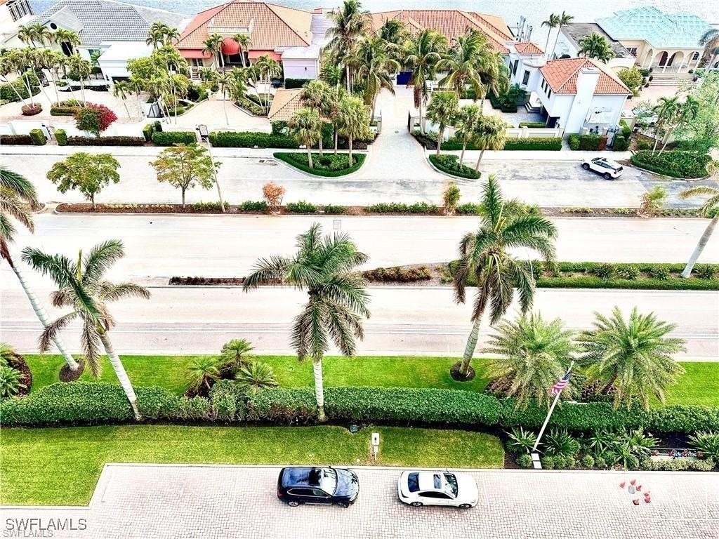 4751 Gulf Shore Boulevard N - Photo 9