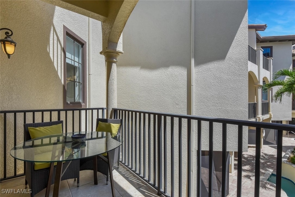 684 10th Avenue S - Photo 14
