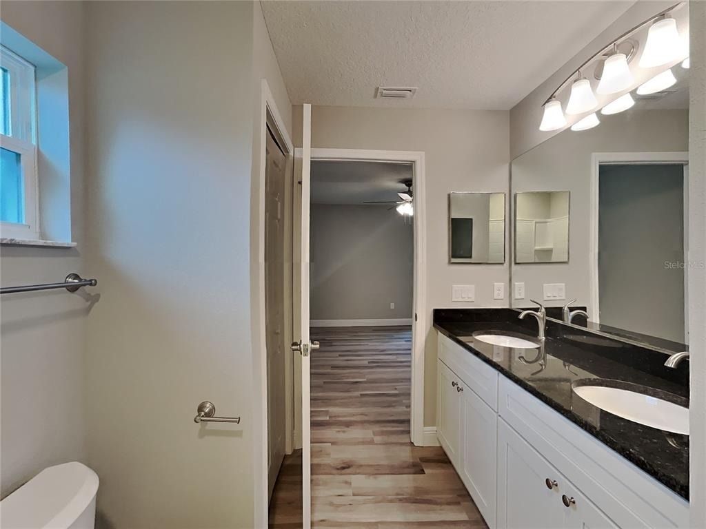 6691 N Waycross Way — Listing History and Nearby Rentals
