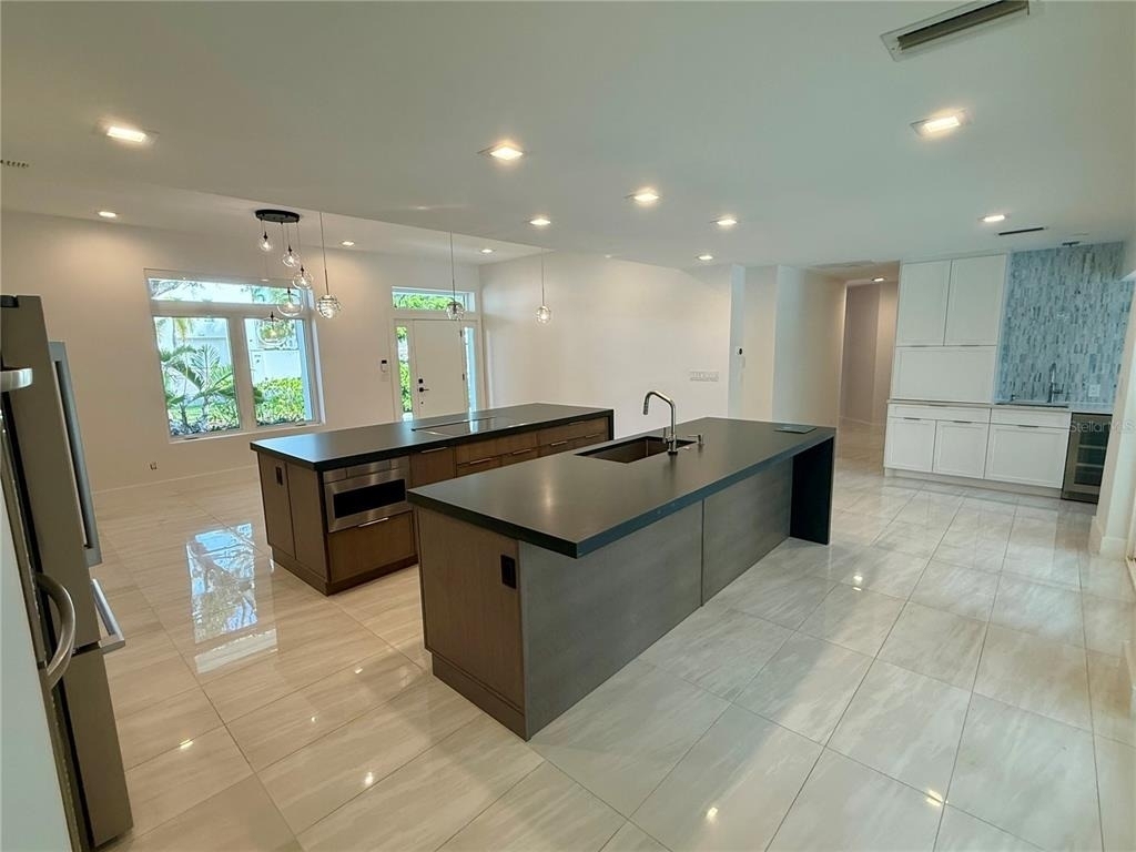 1359 Harbor Drive - Photo 4