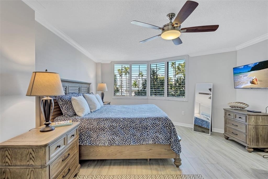 5880 Midnight Pass Road - Photo 36