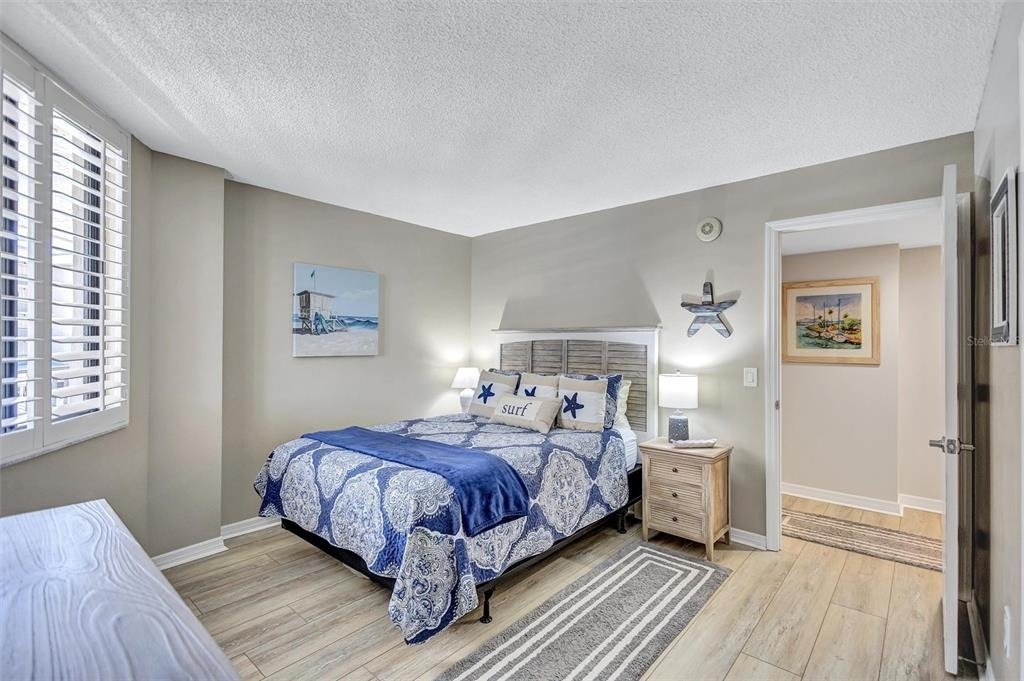 5880 Midnight Pass Road - Photo 25