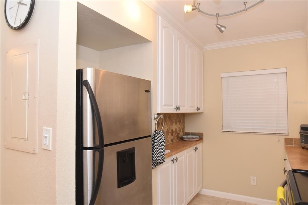 3700 S Osprey Avenue - Photo 3