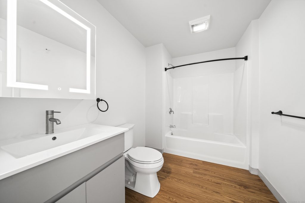158 Main Street - Photo 7