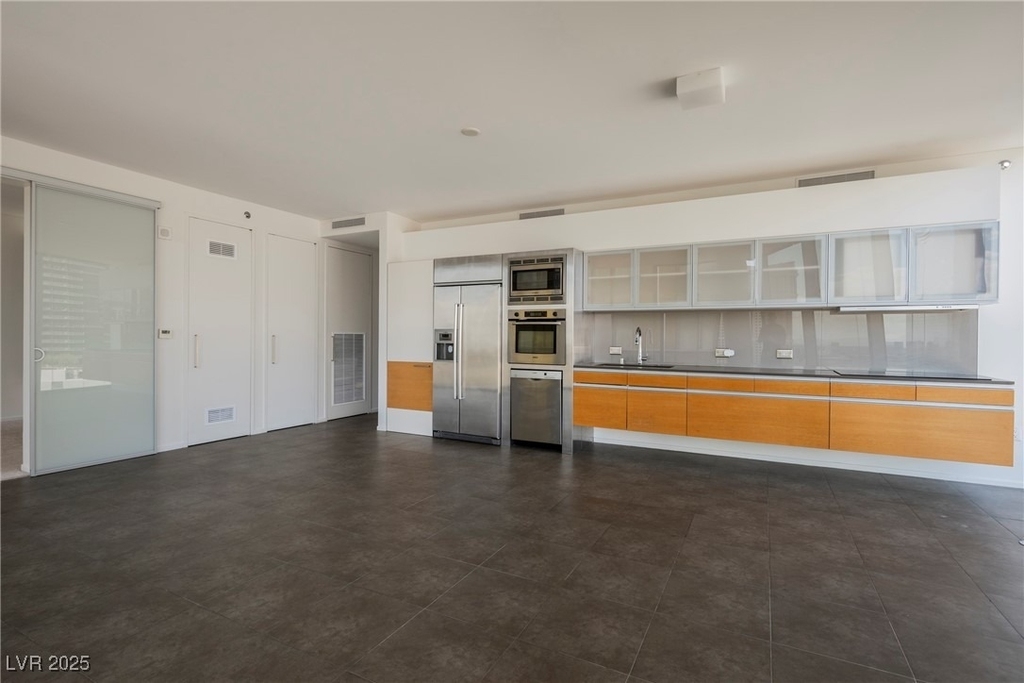 3726 Las Vegas Boulevard - Photo 24