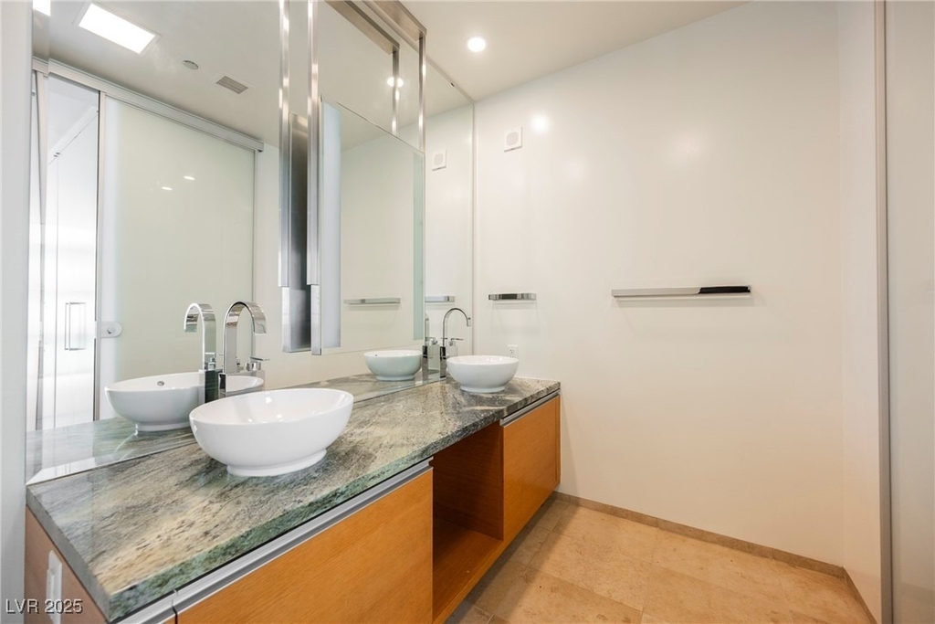 3726 Las Vegas Boulevard - Photo 17
